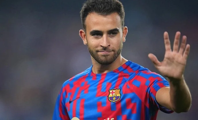 Eric García se lesiona en el calentamiento y le sustituye Ansu Fati