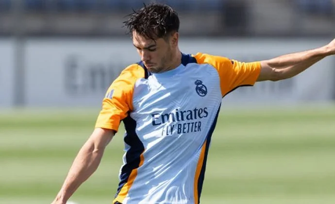 Brahim hace parte de la sesión con el grupo. Carvajal y Alaba, únicas bajas