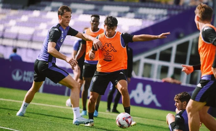 Meseguer hace parte de la sesión y Machís se retira antes