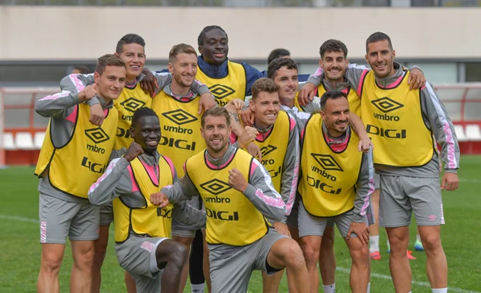 Mumin vuelve al grupo y podrá estar contra el Alavés