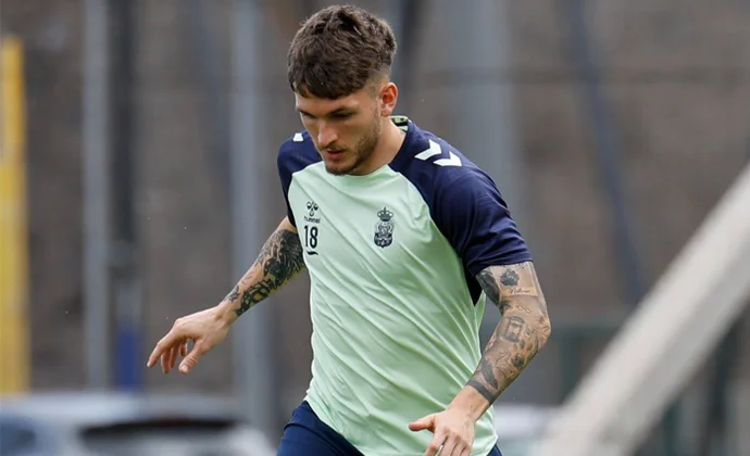 Viti Rozada vuelve al grupo y Diego Martínez solo está pendiente de Marvin