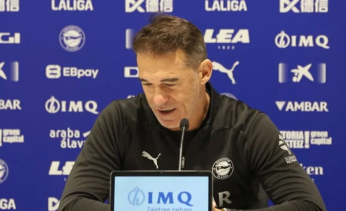 Luis García da la bienvenida a la Copa, confirma a Owono y habla de Sedlar, Abqar y el Compostela