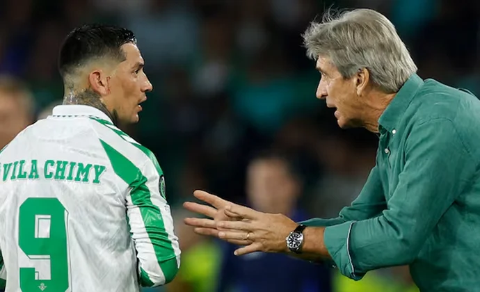 Pellegrini se abona al 4-4-2 vertical y directo ante la ausencia de jugadores de creación