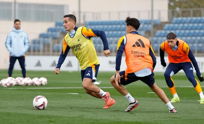 Lucas con el grupo, Rodrygo con balón al margen y Rudiger en el gimnasio