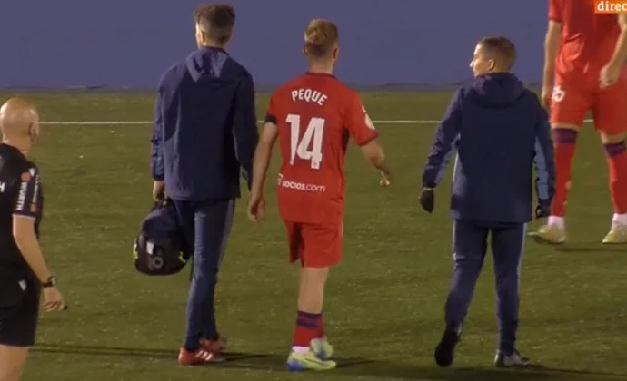 Peque pidió el cambio por molestias en el tramo final del partido en Las Rozas