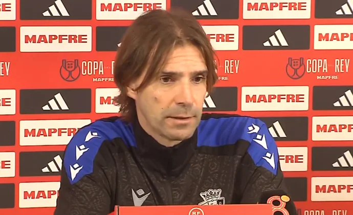 Pendín le dedica el triunfo a Vicente Moreno y celebra la vuelta de Iker Muñoz y Kike Barja