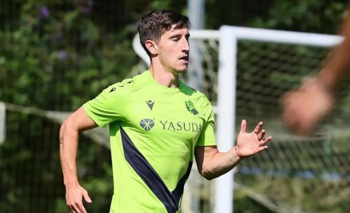 La baja de Aihen Muñoz en la lista para Plzen se debe a su inminente paternidad