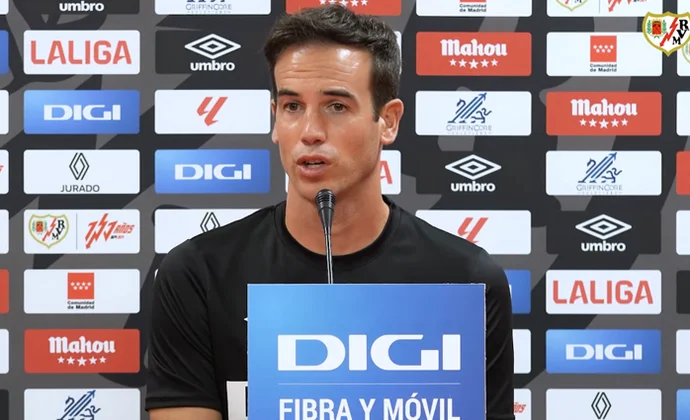 Íñigo Pérez, sobre James, Mumin, Espino, Aridane, Diego Méndez, Batalla y Las Palmas