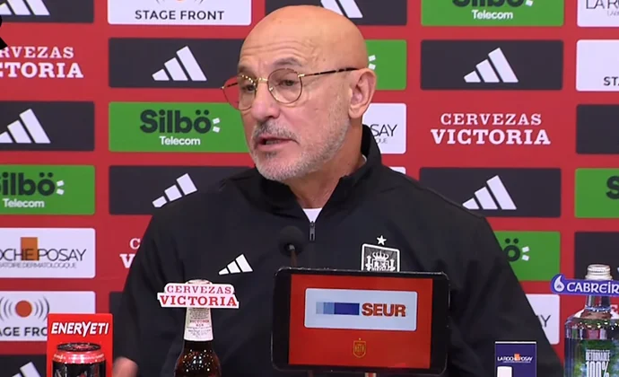 Luis de la Fuente deja entrever que Cubarsí no jugará en San Sebastián
