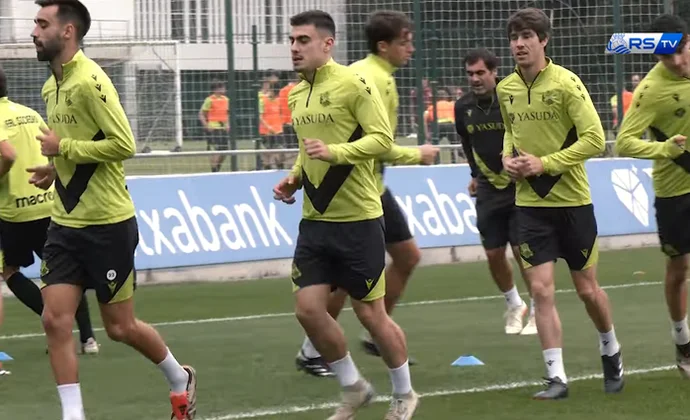 Zakharyan y Barrenetxea vuelven al grupo y Aguerd se somete a pruebas