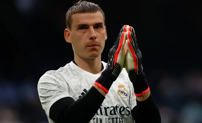 Lunin no irá con Ucrania por "motivos familiares"