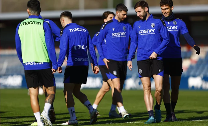 Osasuna despide la semana de trabajo sin recuperar a Juan Cruz, Kike Barja ni Herrando