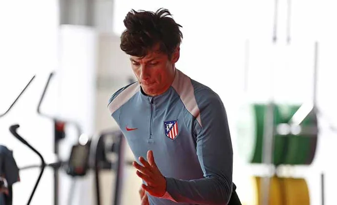 Le Normand da un paso al lado, vuelve a trabajar al margen y se convierte en seria duda