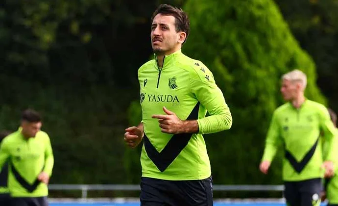 Oyarzabal vuelve al grupo. Zubeldia y Zubimendi siguen al margen y descansarán en Copa