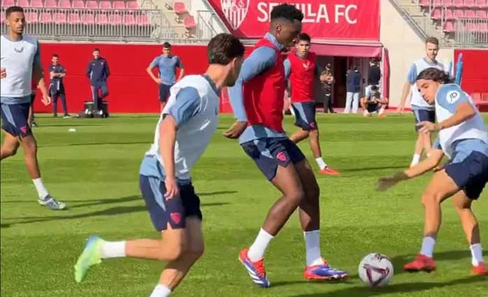 Lokonga se incorpora al grupo y Lukebakio se queda en el gimnasio