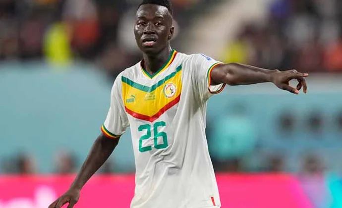 Pape Gueye fue baja contra Burundi por molestias en el muslo