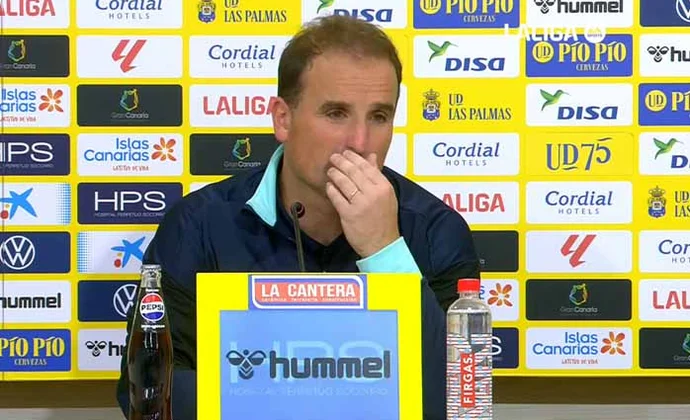 Arrasate analiza el triunfo, la expulsión de Muriqi y el debut de Morey