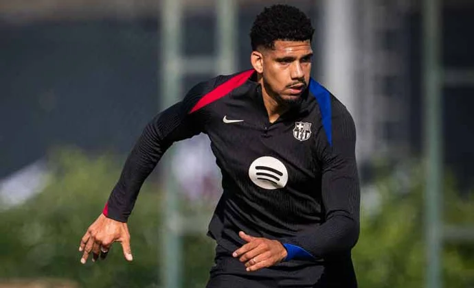 Eric García completa la sesión, Araujo y Ferran hacen una parte y Yamal sigue al margen