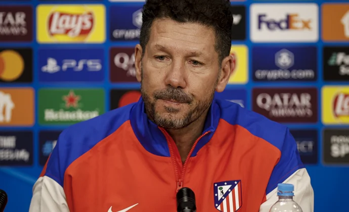 Simeone habla del nuevo formato de la Champions y del Sparta en una breve rueda de prensa