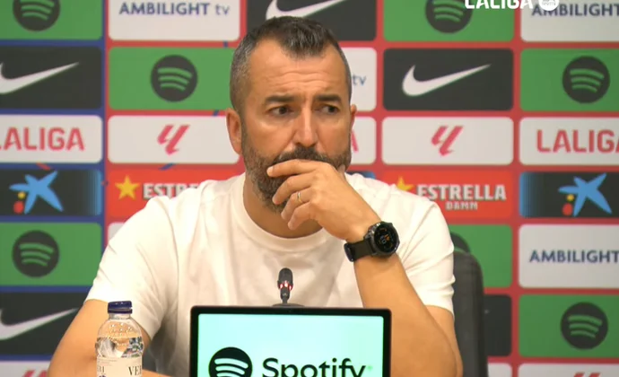 Diego Martínez analiza el triunfo y habla de Essugo, Moleiro y el estilo de juego