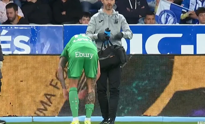 Dani Raba fue sustituido por molestias en Vitoria