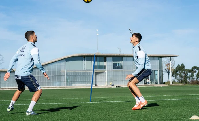 El Celta ya prepara la Copa con dos bajas