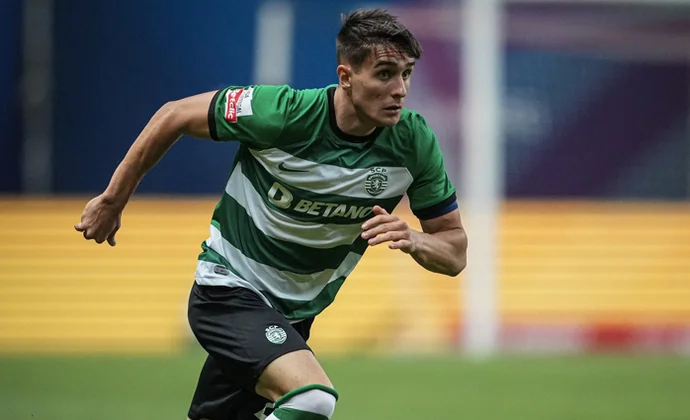 El Valencia pide formalmente la cesión de Iván Fresneda