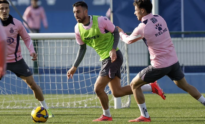 El Espanyol retoma los entrenamientos sin Calero ni Gragera