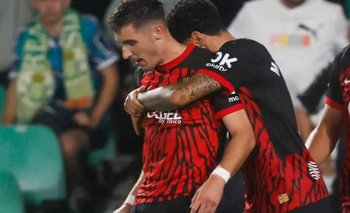 Valery no podrá jugar contra el Girona por una cláusula en su contrato de cesión