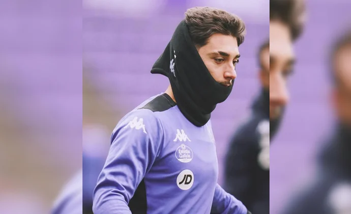 Raúl Moro vuelve al grupo a dos días de recibir al Valencia