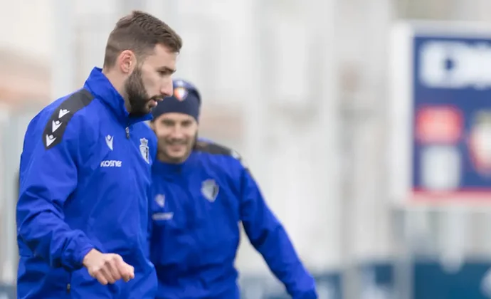 Moi Gómez continúa al margen del grupo este jueves