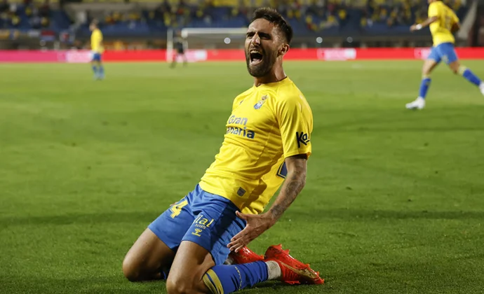 Pejiño quiere salir y recibe el interés de equipos de Segunda