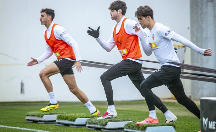 Diakhaby trabaja parcialmente y Foulquier completa otra sesión