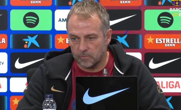 Flick habla de De Jong, Araujo y Ansu Fati, no descarta alguna rotación, pero deja entrever que no será Raphinha