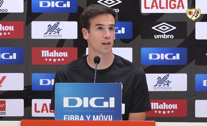 Íñigo Pérez sigue escondiendo los casos de James y RDT, habla de Aridane, Batalla, el Villarreal, el mercado y las rotaciones