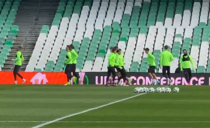 Fornals vuelve a apartarse al margen e Isco se ausenta por gestión de cargas