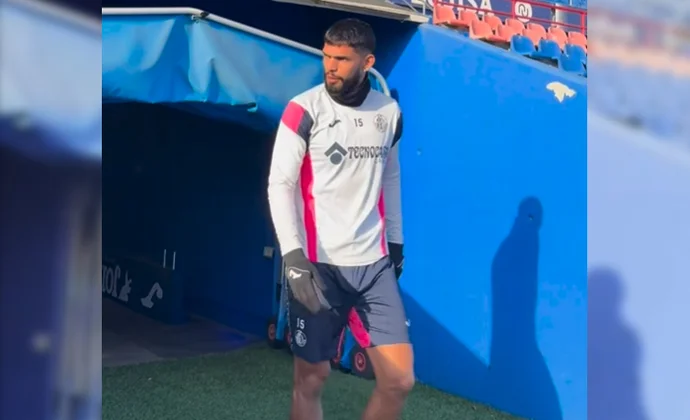 Alderete y Aleñá, con el grupo en la vuelta al trabajo del equipo