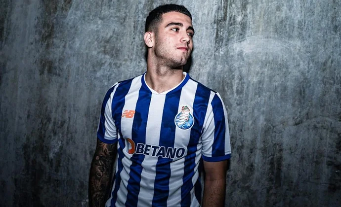 Mallorca y Getafe piden al Porto la cesión de Ángel Alarcón