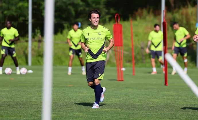 Odriozola cae lesionado y apunta a ser la cuarta baja para Vigo