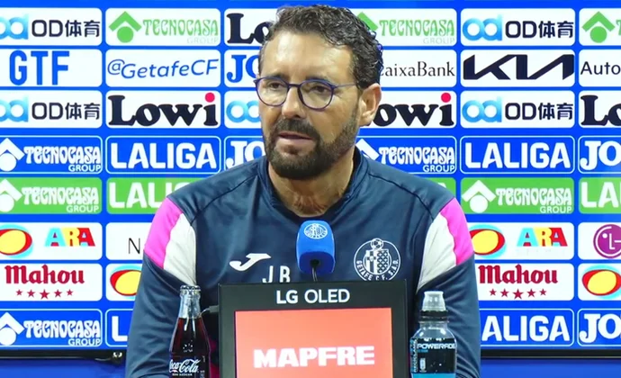 Bordalás confirma las dos bajas y habla de Mayoral, Alderete, el Mallorca y el mercado