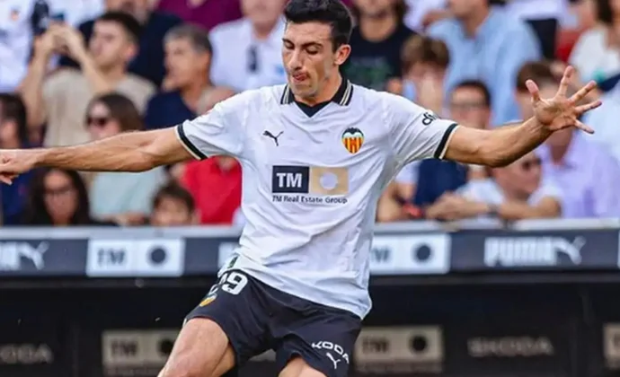 César Tàrrega tiene una contractura y es duda para el domingo