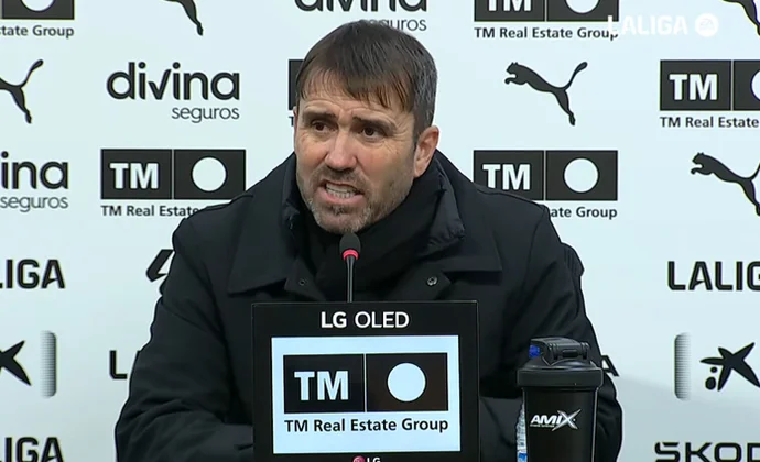 Coudet, sobre el empate, el cambio de sistema, Carlos Vicente, Guridi y Sivera