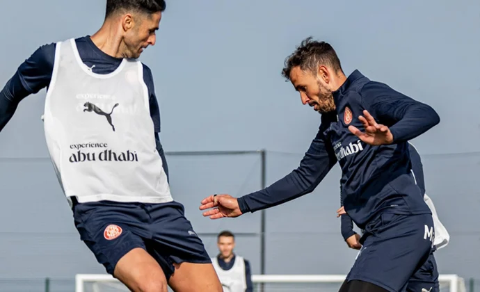 El Girona cierra el año pendiente de Tsygankov, Iván Martín y Portu