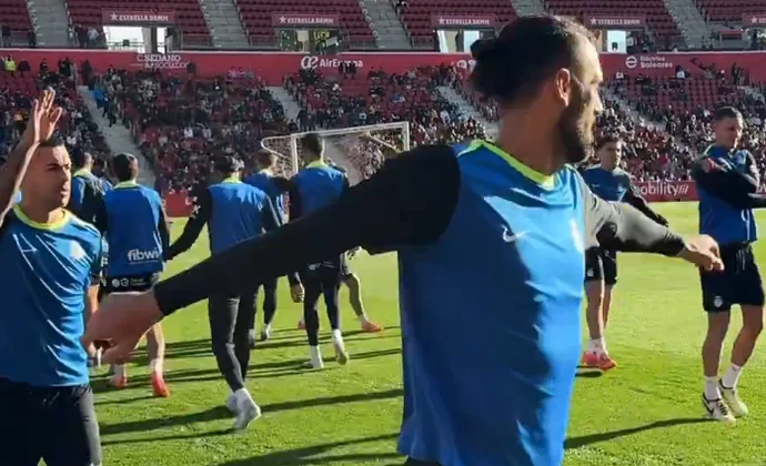 Sesión a puertas abiertas en Son Moix con la única baja de Samu Costa