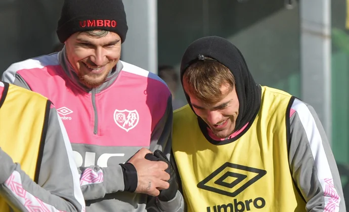 Sesión previa a la Copa sin Camello, Batalla ni Pedro Díaz