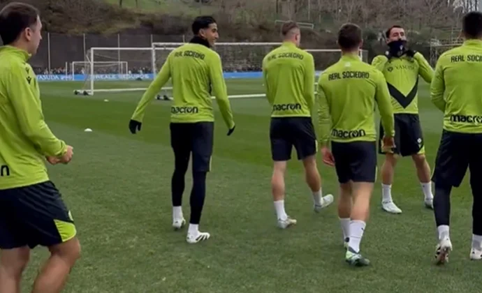 Zubimendi y Becker, bajas en el primer entrenamiento del año en Zubieta