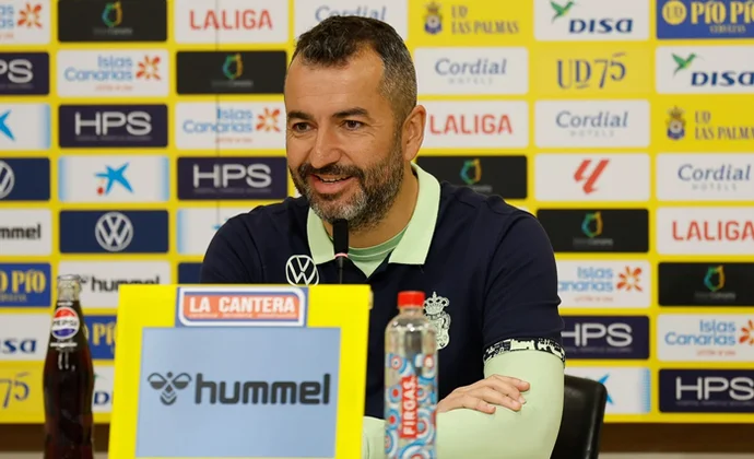 Diego Martínez, sobre Fabio, Herzog, Iván Gil, McBurnie, Essugo, Viti, Moleiro, Januzaj y la vuelta al trabajo