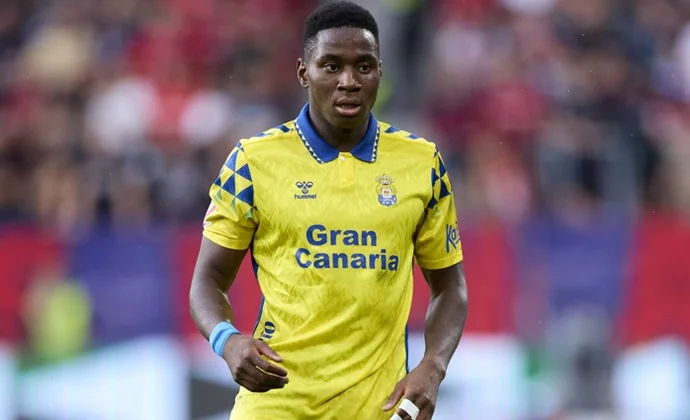 Essugo tiene una microrrotura que le hace ser duda para la J19