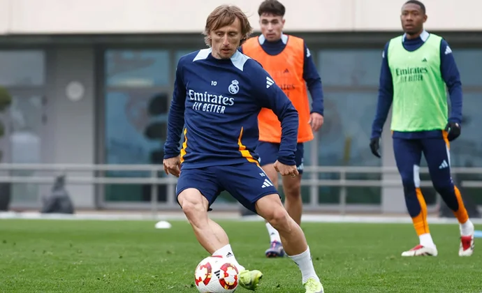 Arda Güler se pierde la sesión del sábado por gripe y Alaba sigue sin el alta médica