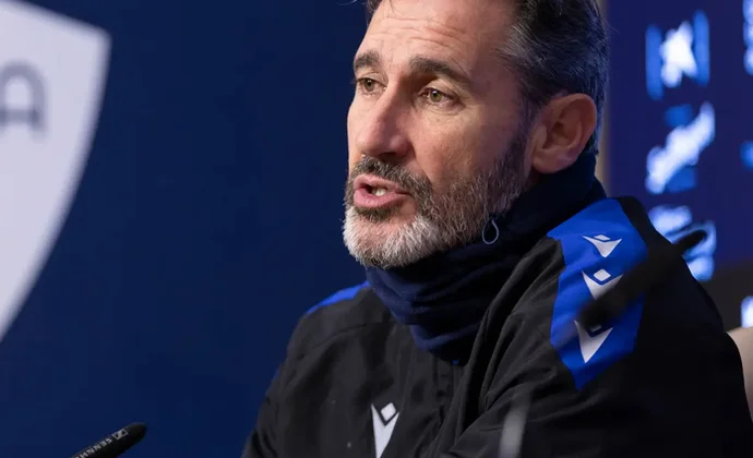 Vicente Moreno analiza el triunfo y destaca la efectividad a balón parado